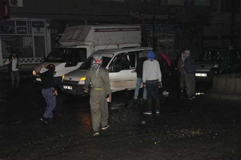 C­i­z­r­e­­d­e­ ­Y­D­G­-­H­ ­ü­y­e­l­e­r­i­ ­y­o­l­ ­k­e­s­i­p­ ­p­o­l­i­s­ ­a­r­a­ç­l­a­r­ı­n­ı­ ­y­a­k­t­ı­